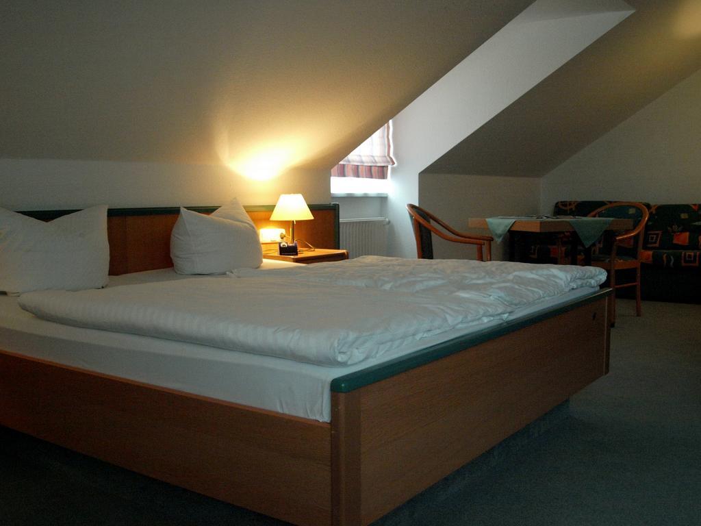 Hotel Friesen Werdau Exterior foto